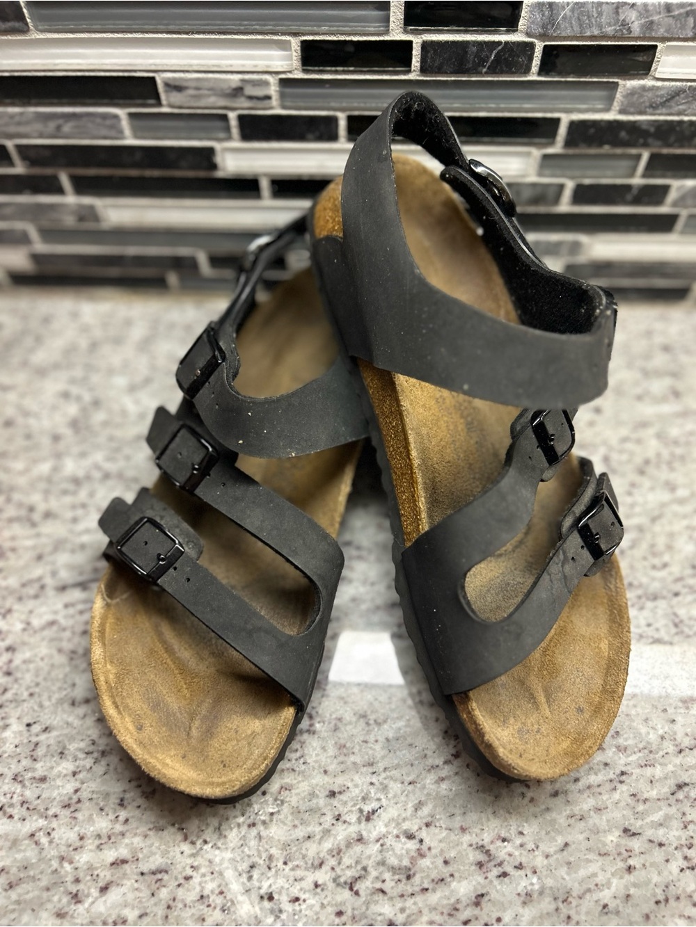 Birkenstock Birki’s Ellice triple strap Sandals women’s size 10, mens size 8